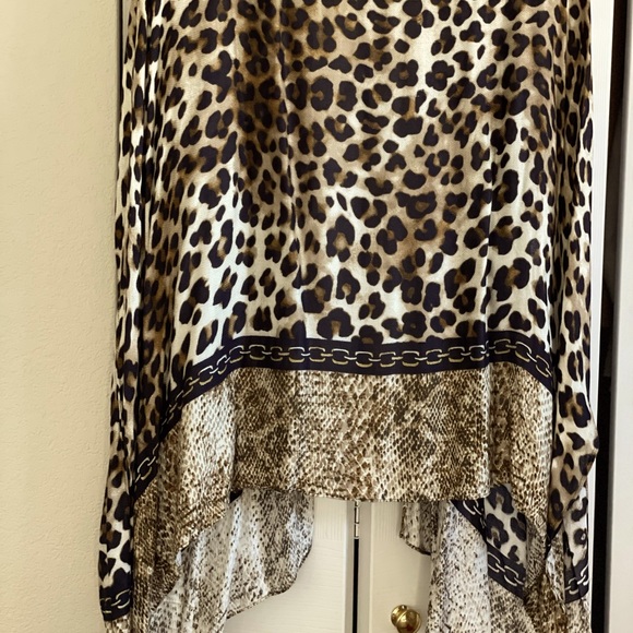 Silky sheer cover-up - Picture 3 of 7